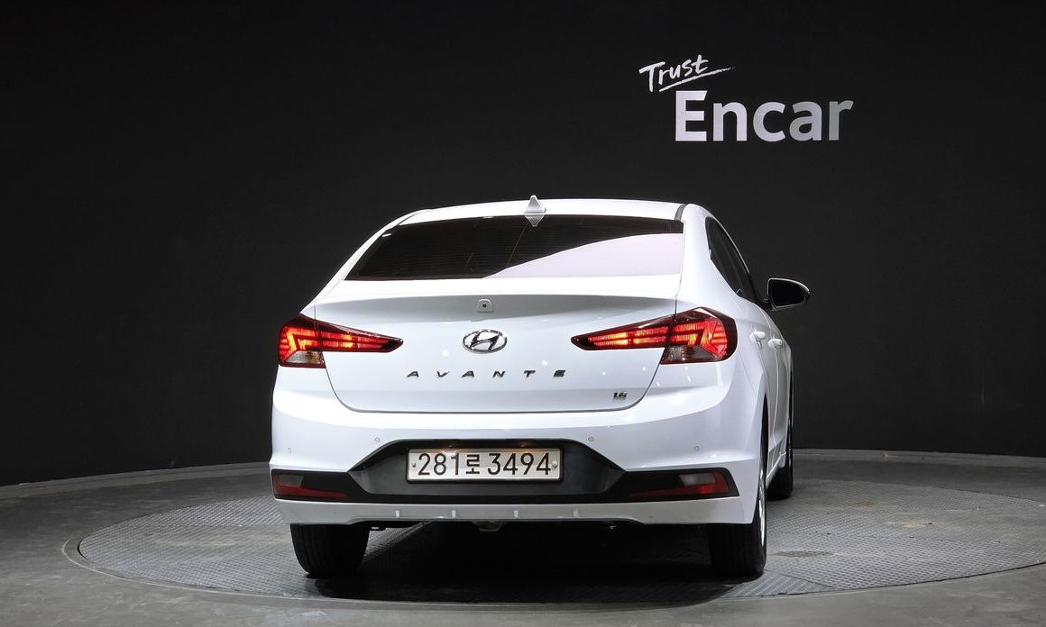 Hyundai AVANTE 2020