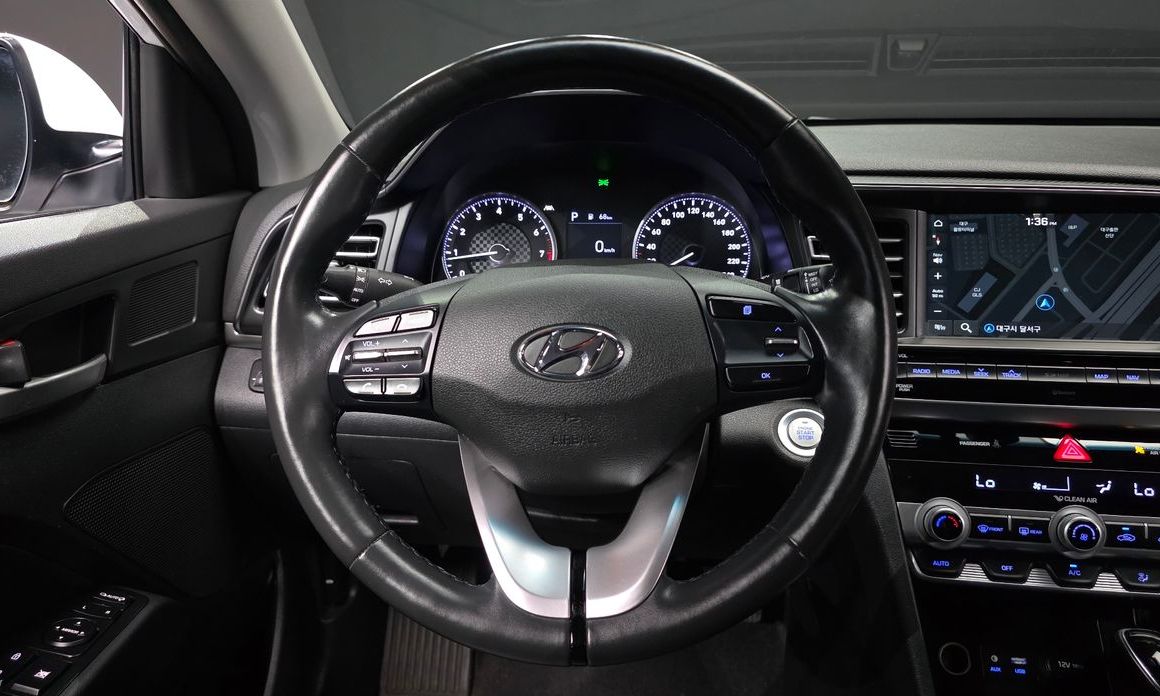 Hyundai AVANTE 2020