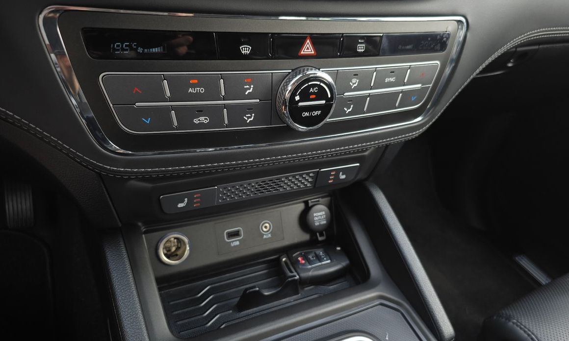 KG_Mobility_Ssangyong Rexton 2018