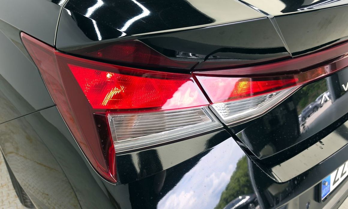 Hyundai AVANTE 2024