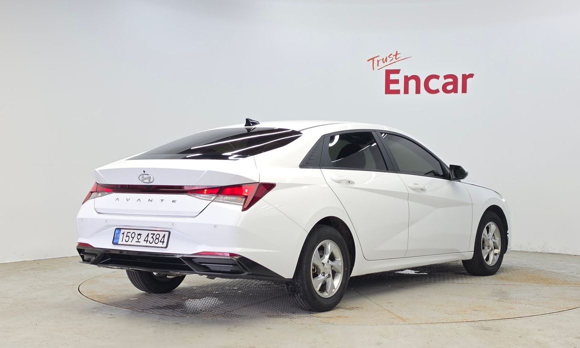 Hyundai AVANTE 2023