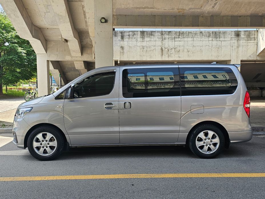 Hyundai Starex 2019