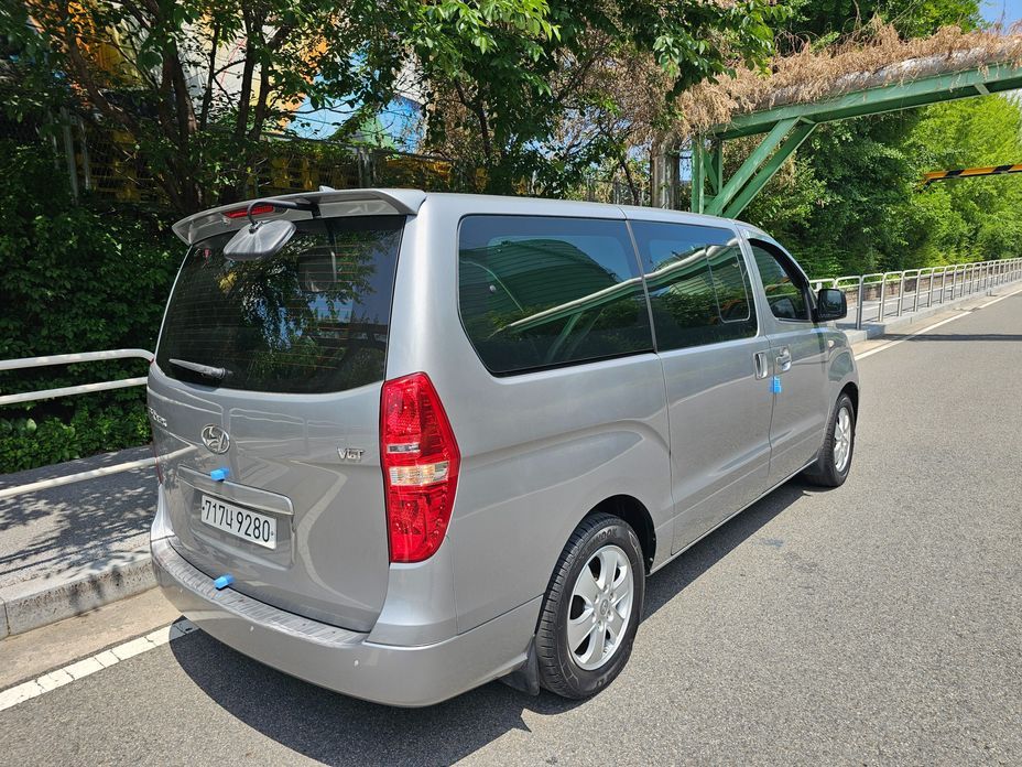 Hyundai Starex 2019