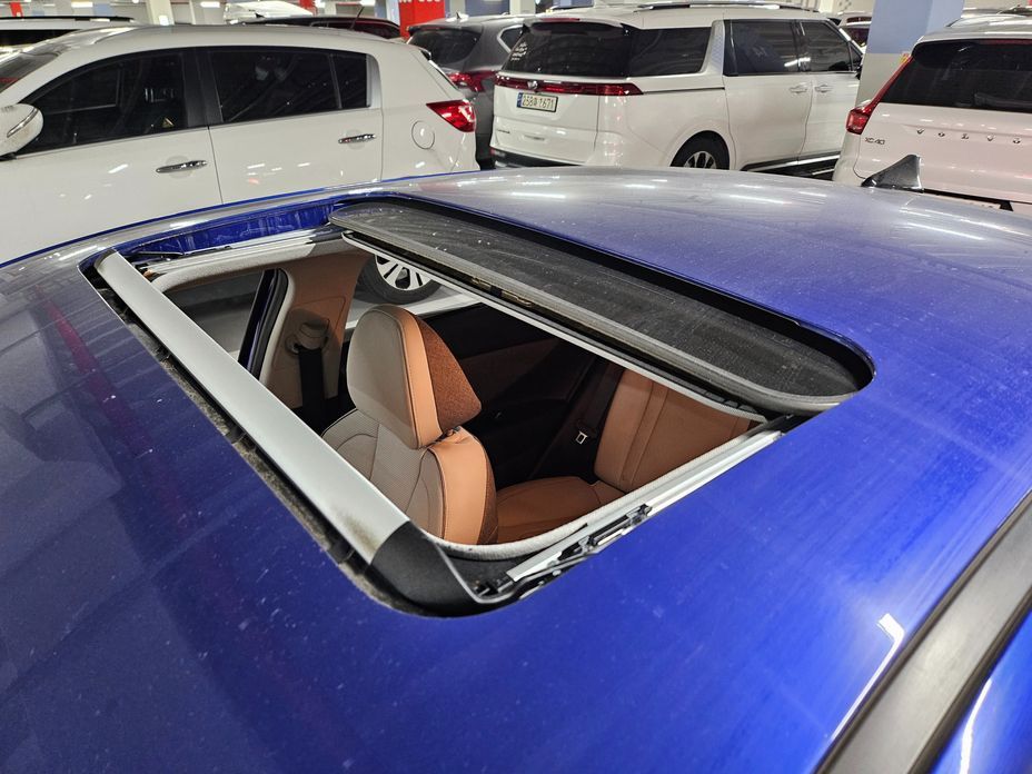 Hyundai AVANTE 2021