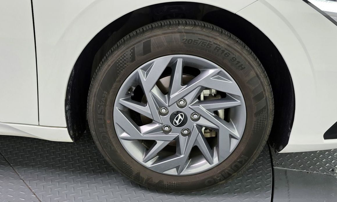 Hyundai AVANTE 2024