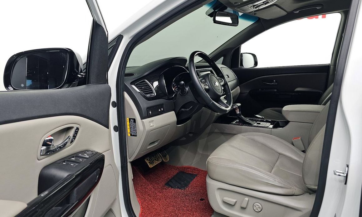Kia Canival 2020