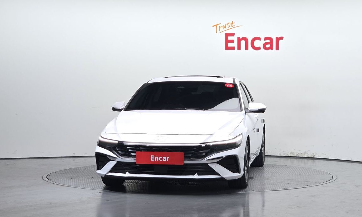 Hyundai AVANTE 2024