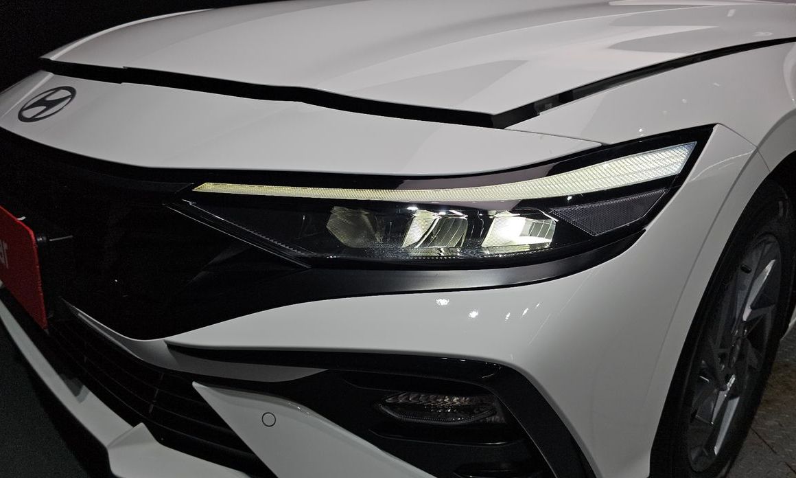 Hyundai AVANTE 2025