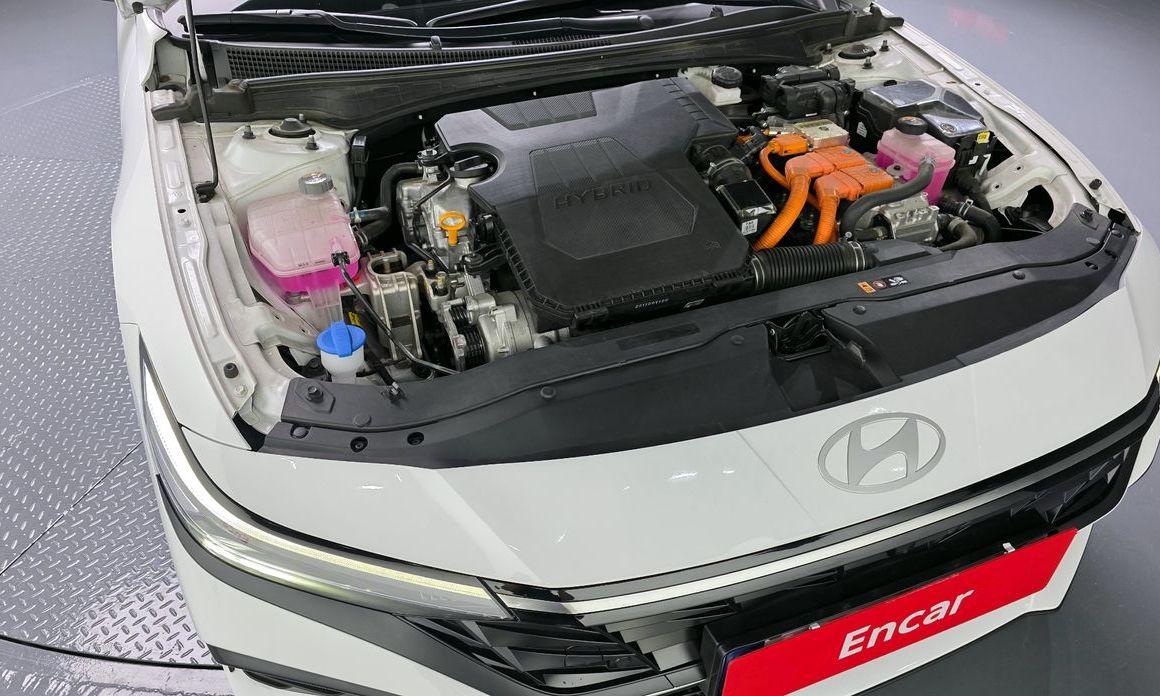 Hyundai AVANTE 2024
