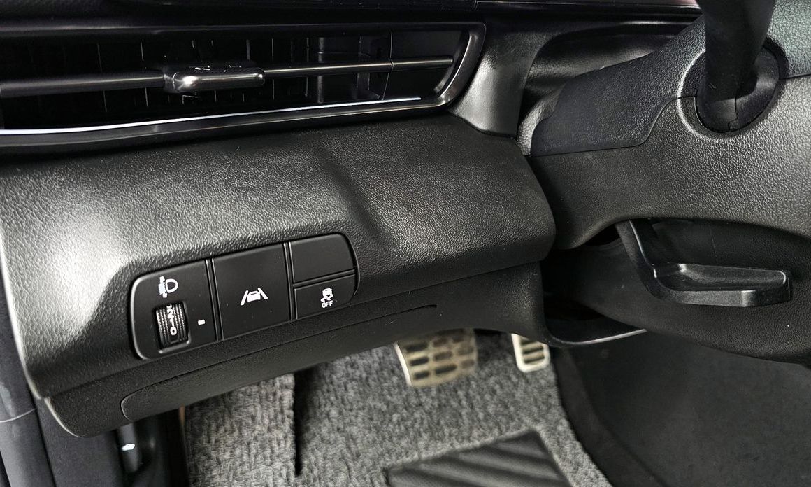 Hyundai AVANTE 2022