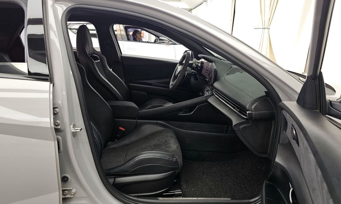 Hyundai AVANTE 2022