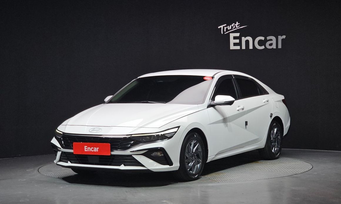 Hyundai AVANTE 2025