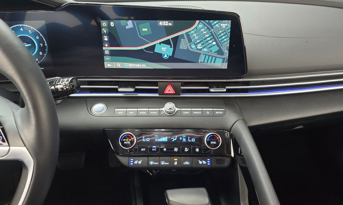 Hyundai AVANTE 2024