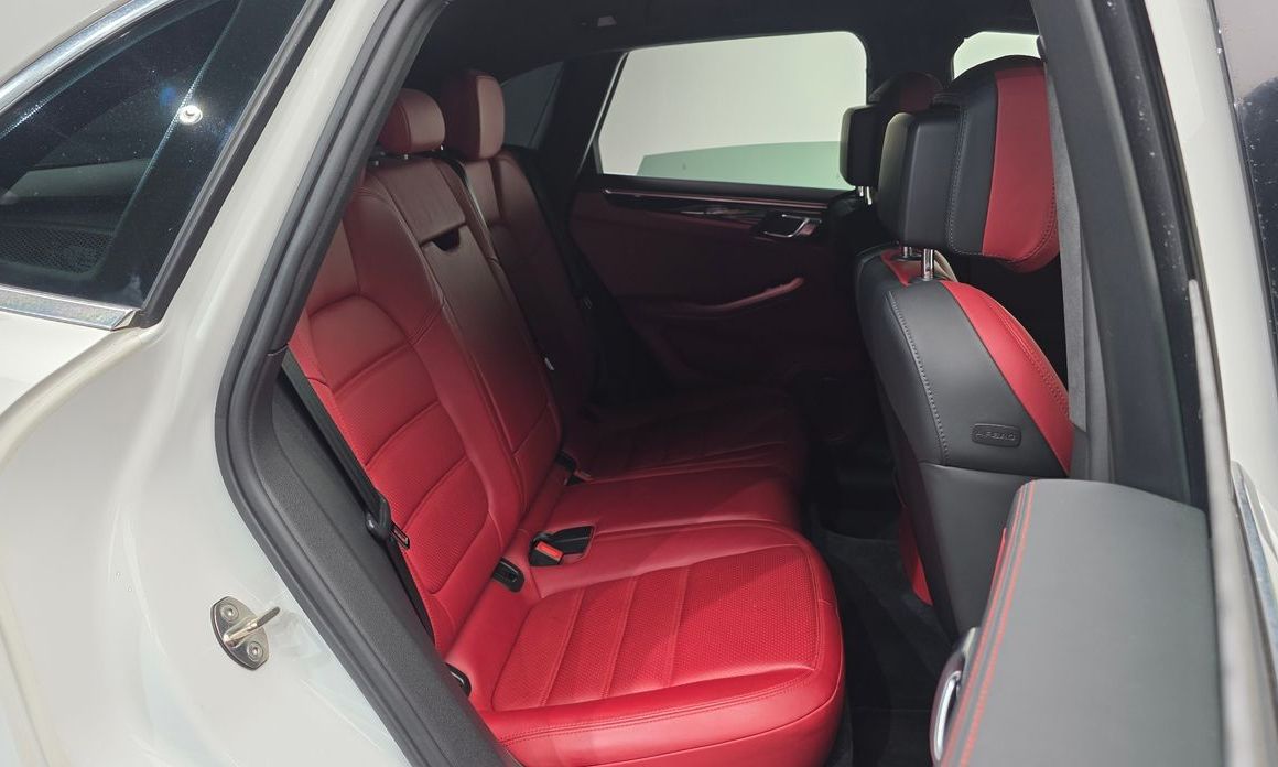 Porsche Macan 2015
