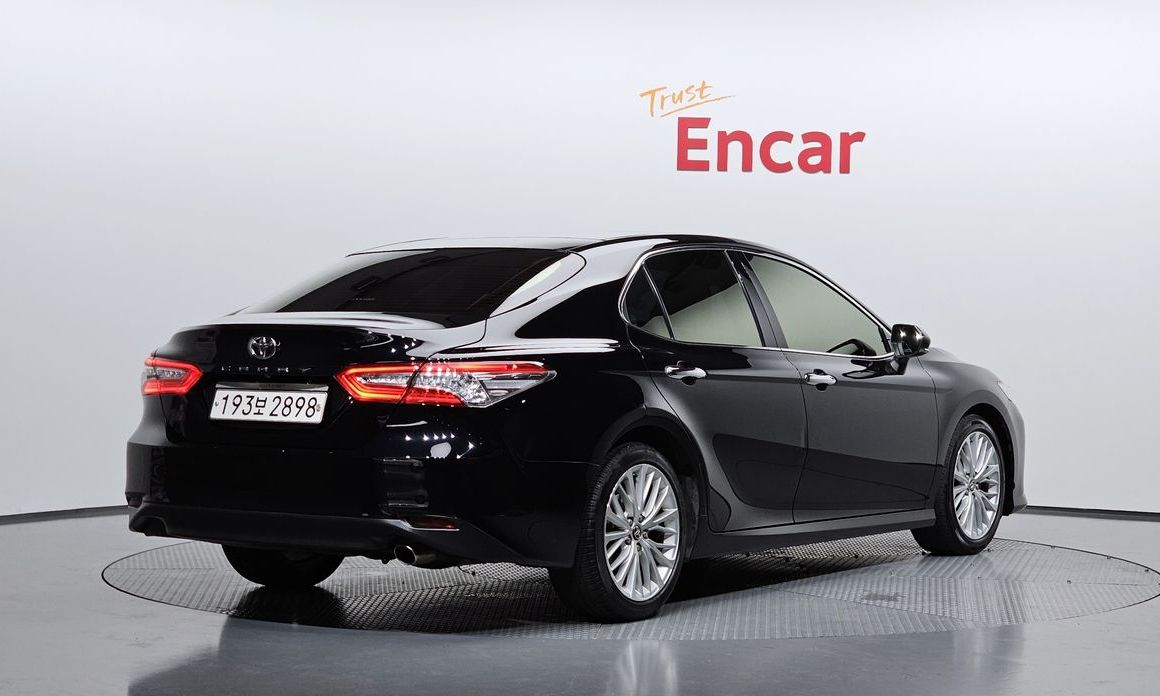 Toyota Camry 2018