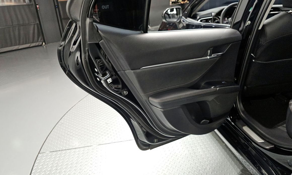 Toyota Camry 2018