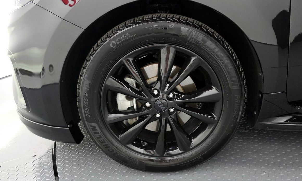 Kia Canival 2019