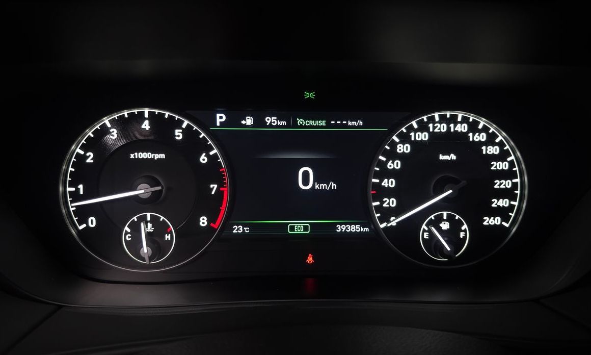Genesis EQ900 2018