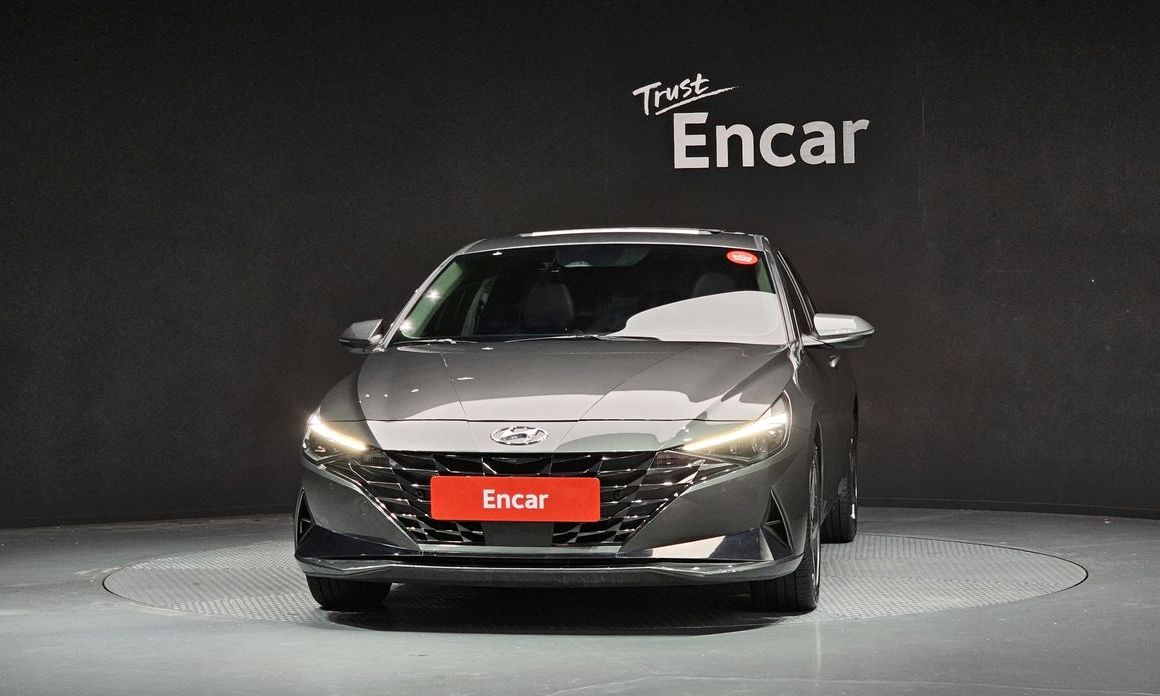 Hyundai AVANTE 2021