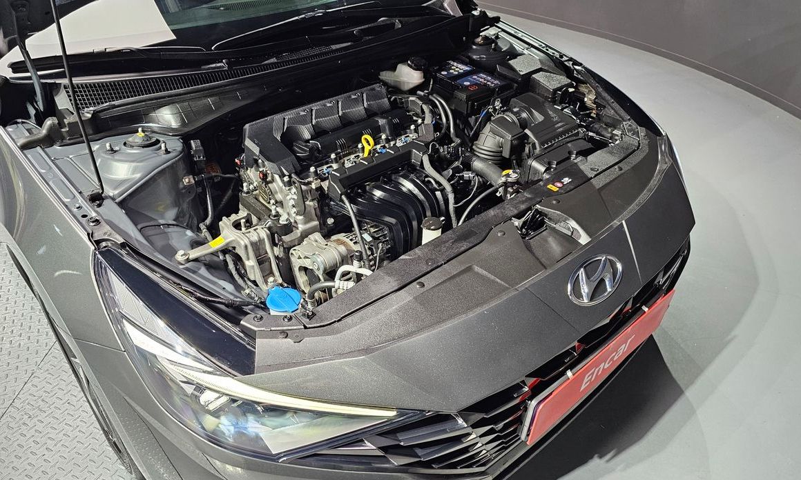 Hyundai AVANTE 2021