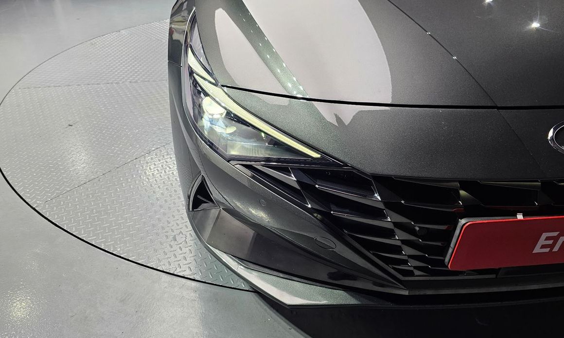 Hyundai AVANTE 2021
