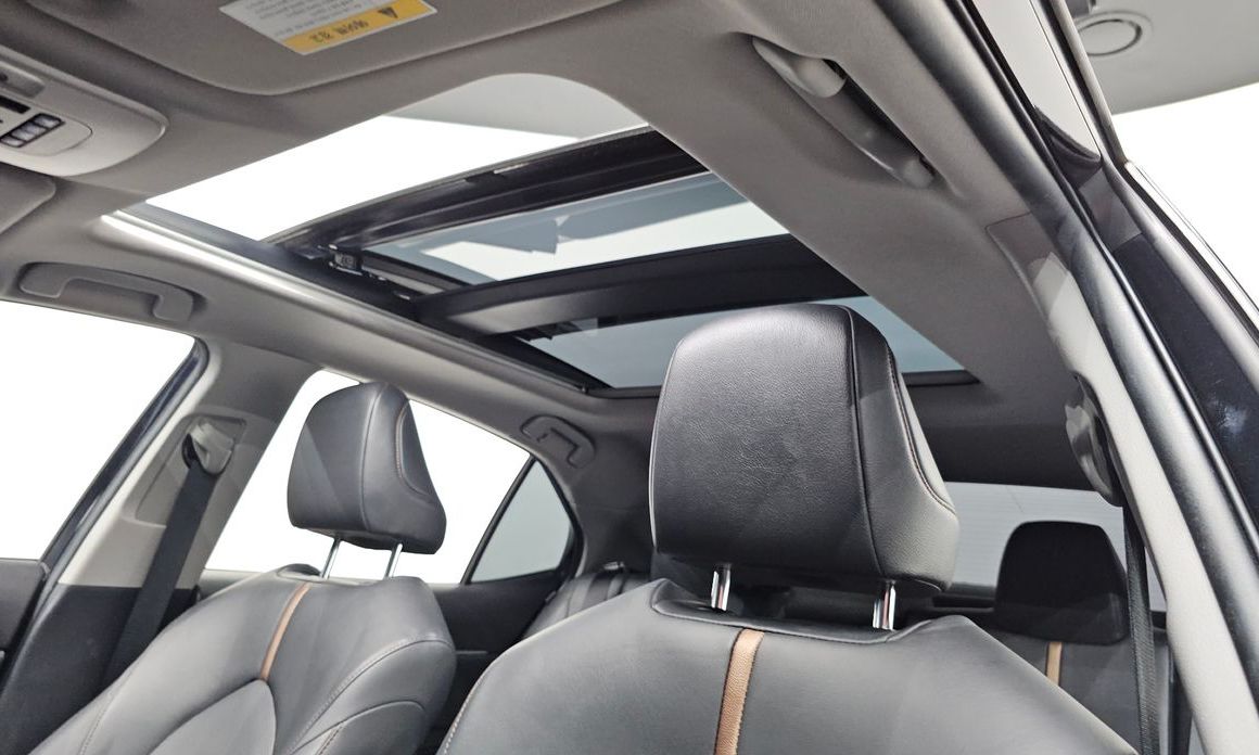 Toyota Camry 2018