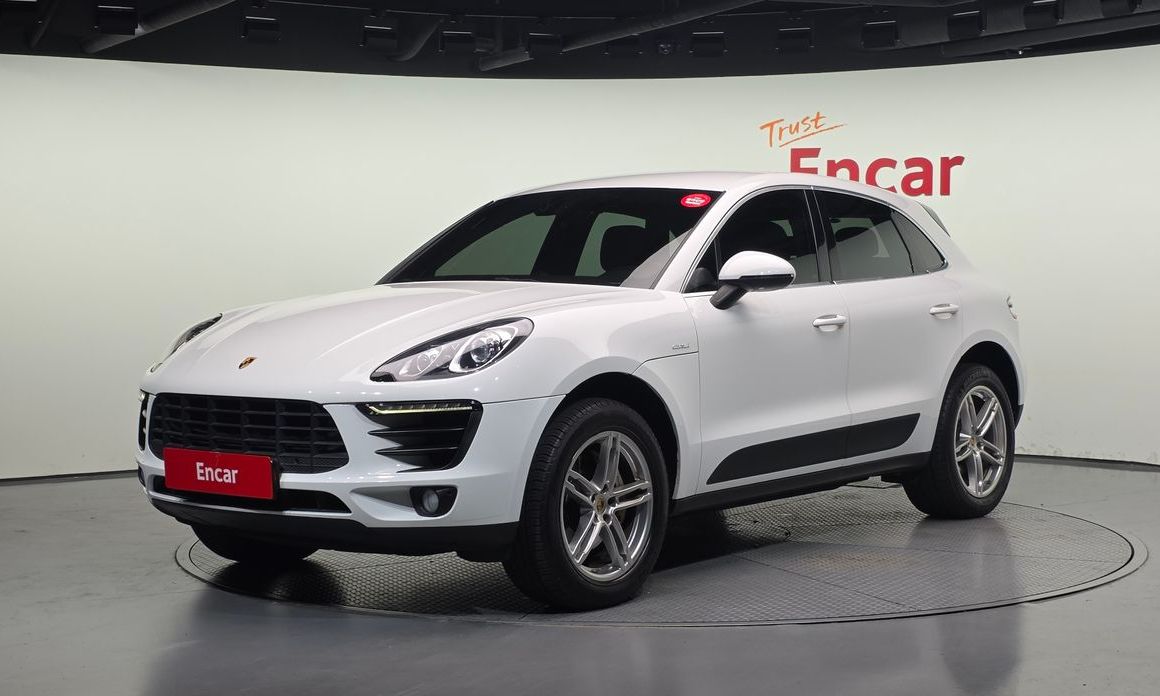 Porsche Macan 2015