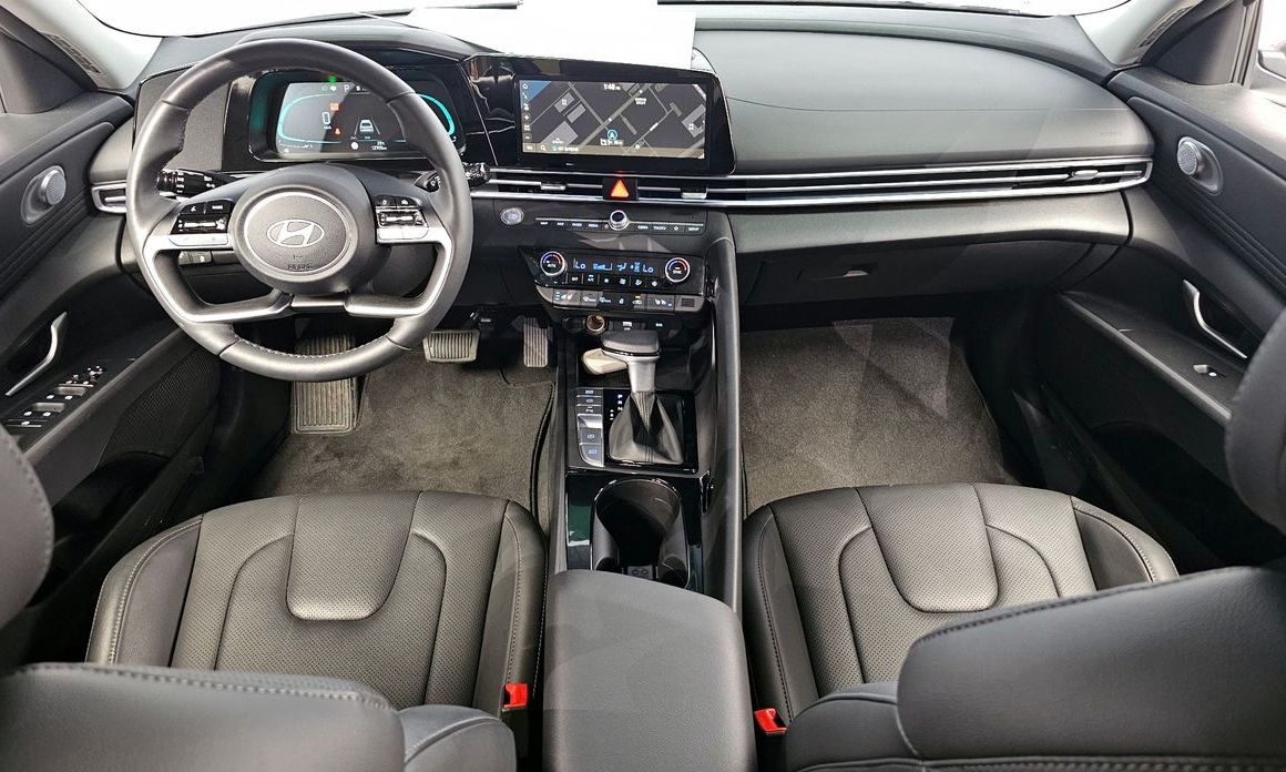 Hyundai AVANTE 2026