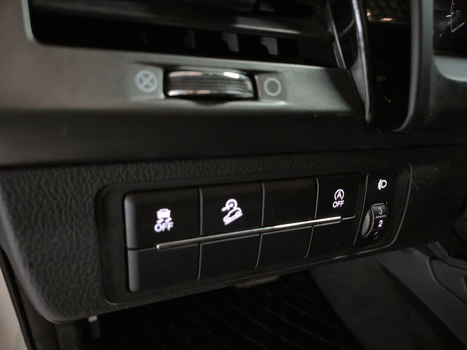 KG_Mobility_Ssangyong Rexton 2023