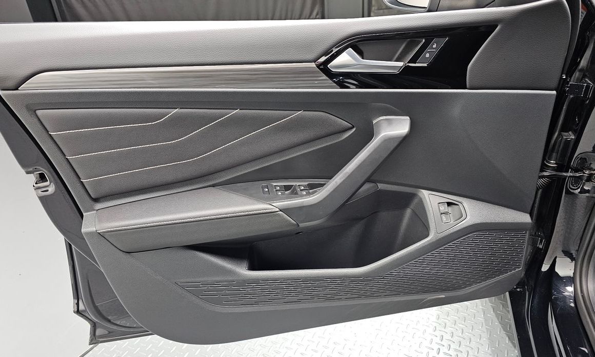 Volkswagen Jetta 2024