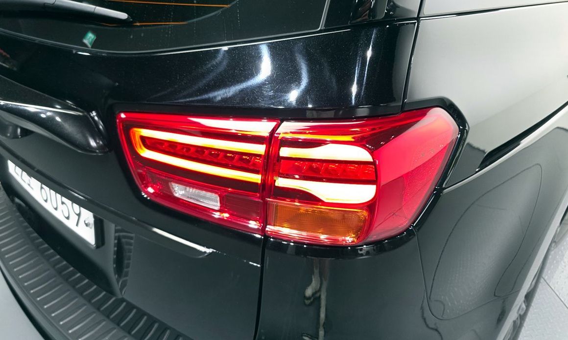 Kia Canival 2019