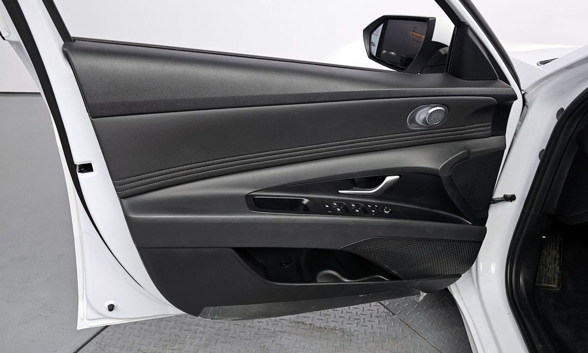 Hyundai AVANTE 2026