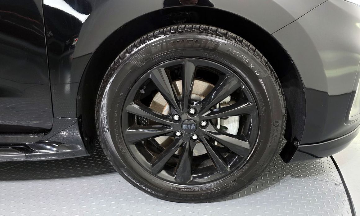 Kia Canival 2019