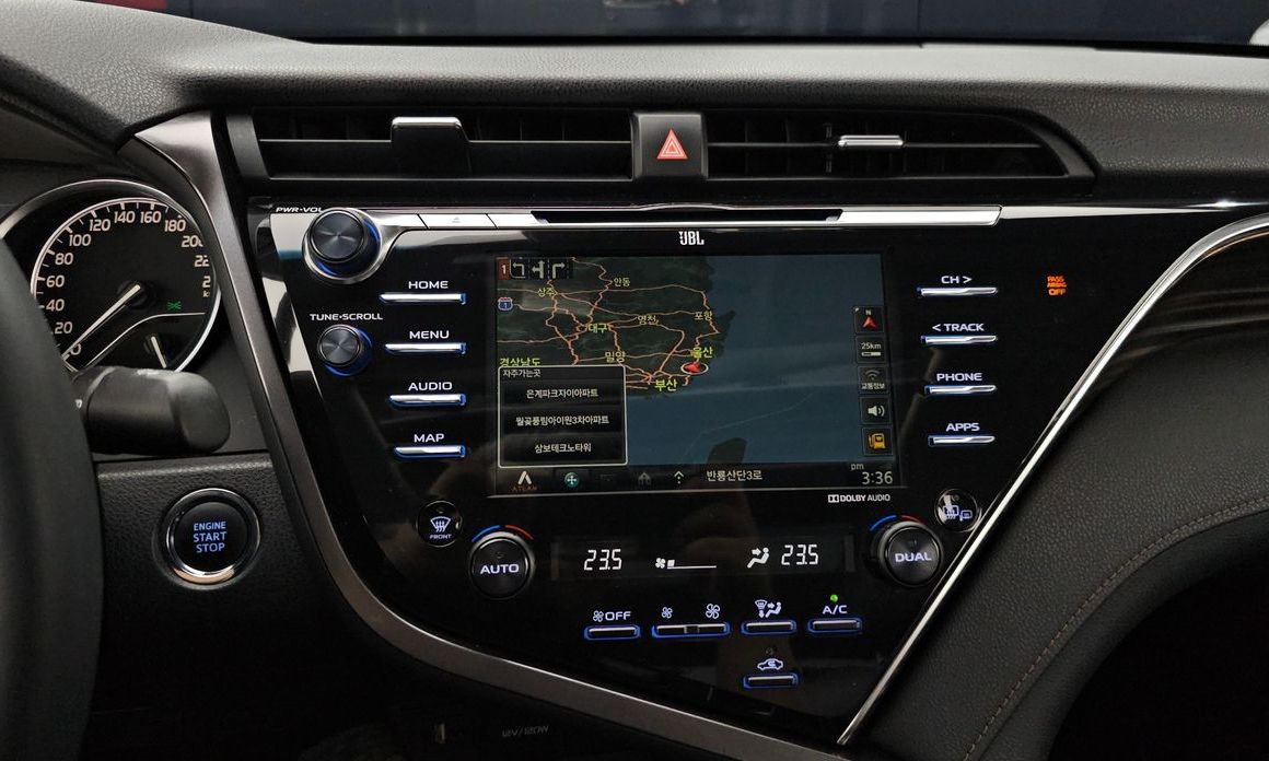 Toyota Camry 2018