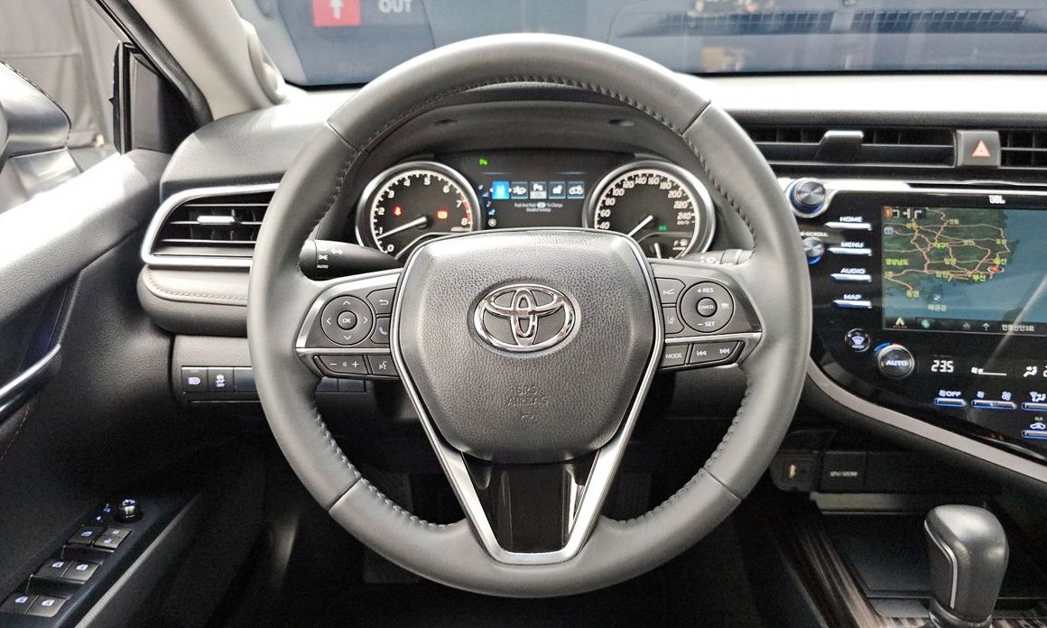 Toyota Camry 2018