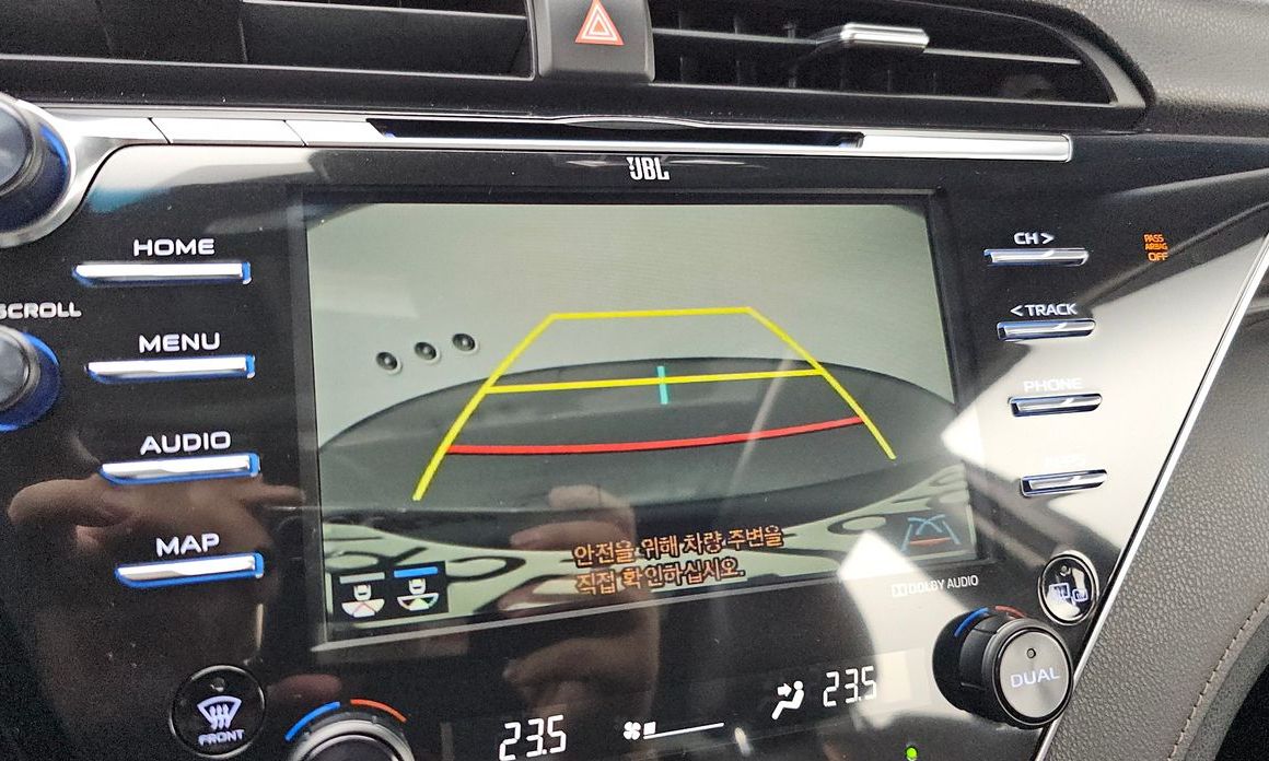 Toyota Camry 2018