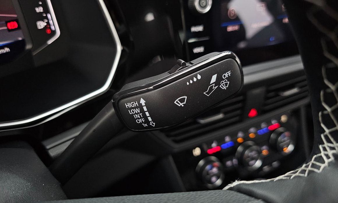 Volkswagen Jetta 2024