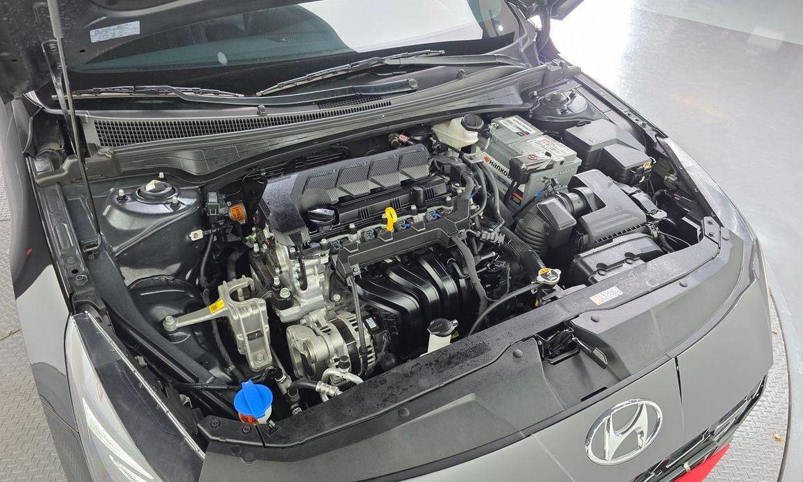 Hyundai AVANTE 2022