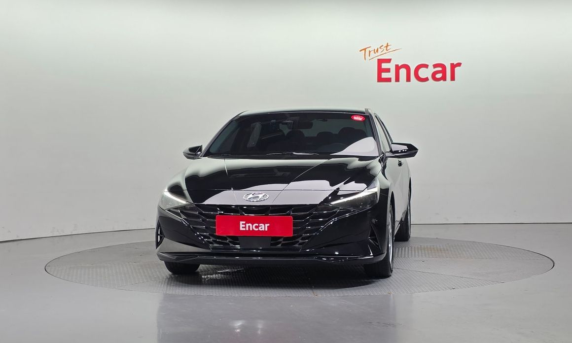 Hyundai AVANTE 2022