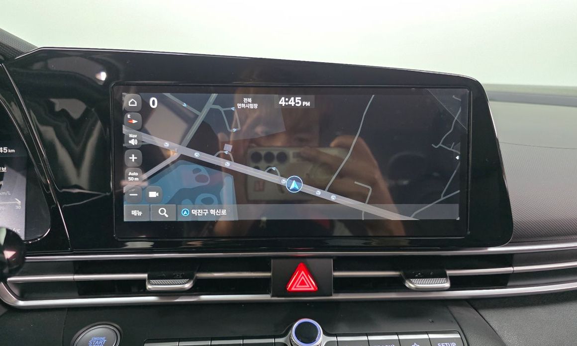 Hyundai AVANTE 2022