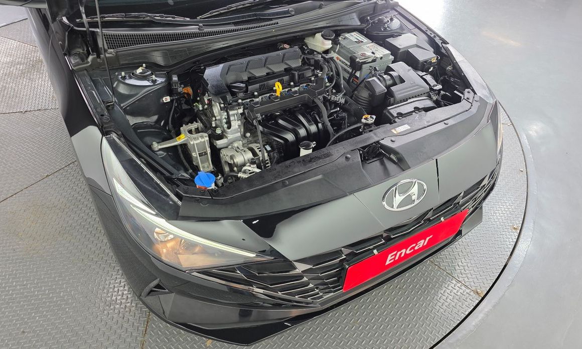 Hyundai AVANTE 2022