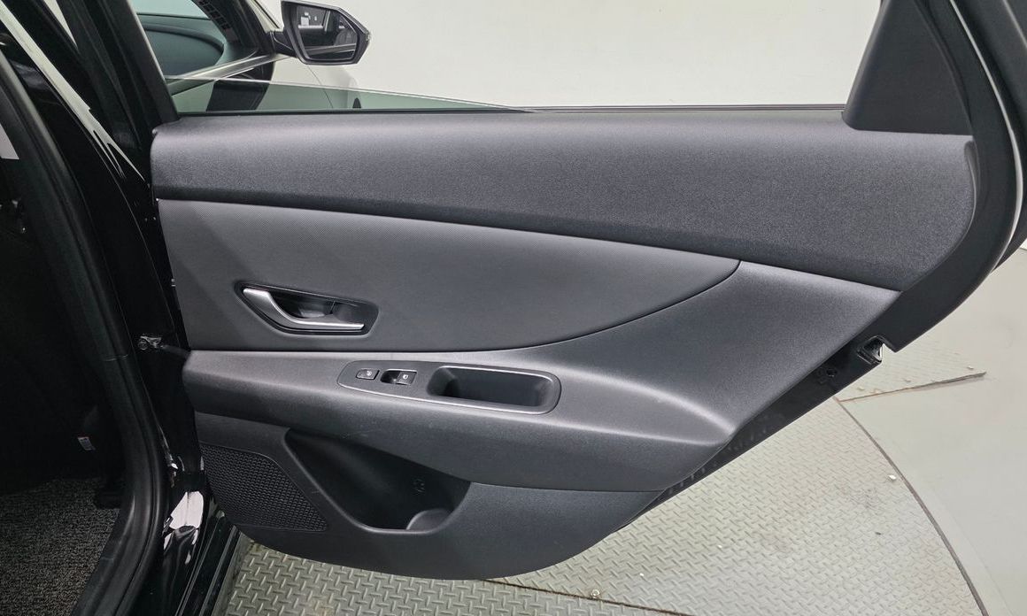 Hyundai AVANTE 2022
