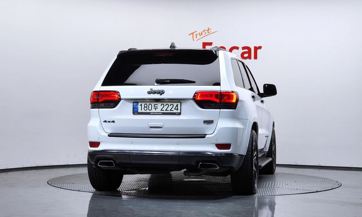 Jeep Cherokee 2021
