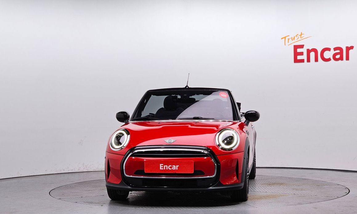 Mini Cooper Convertible 2024