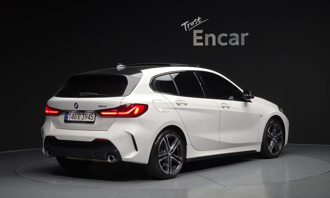 BMW 1-Series 2022