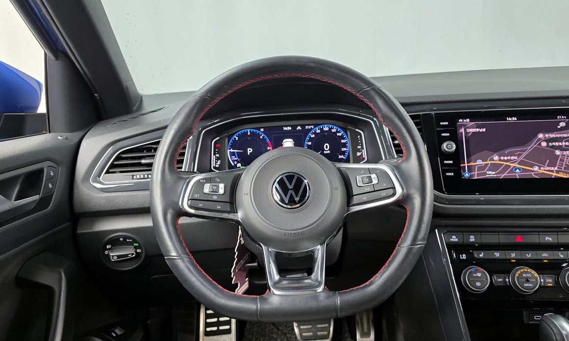 Volkswagen T-Roc 2021