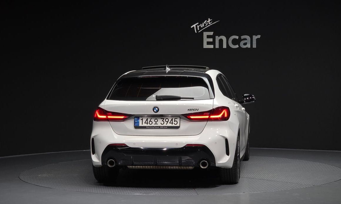 BMW 1-Series 2022