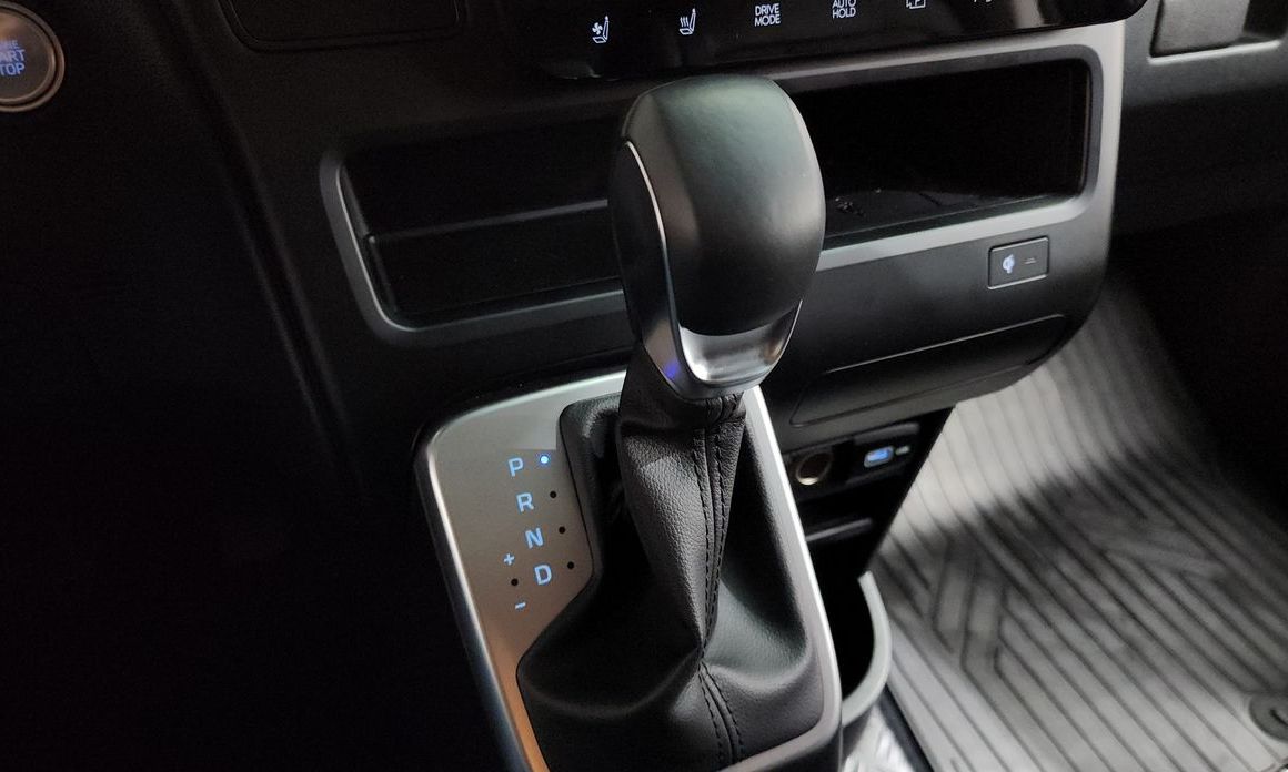 Hyundai Staria 2023