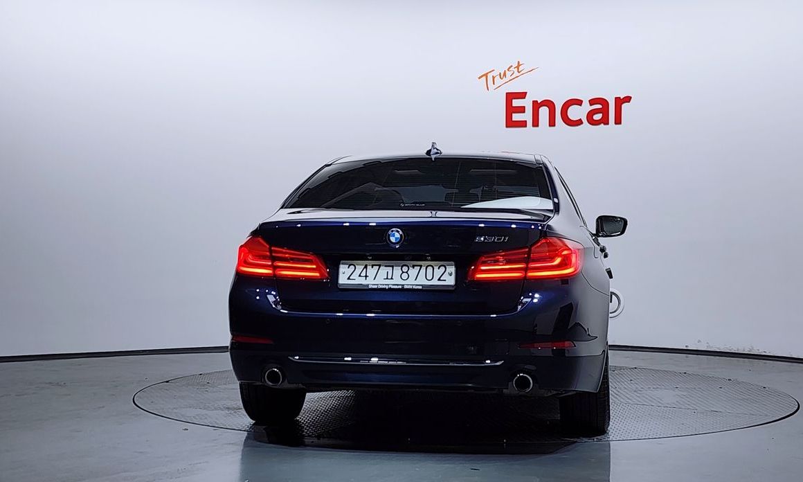 BMW 5-Series 2019