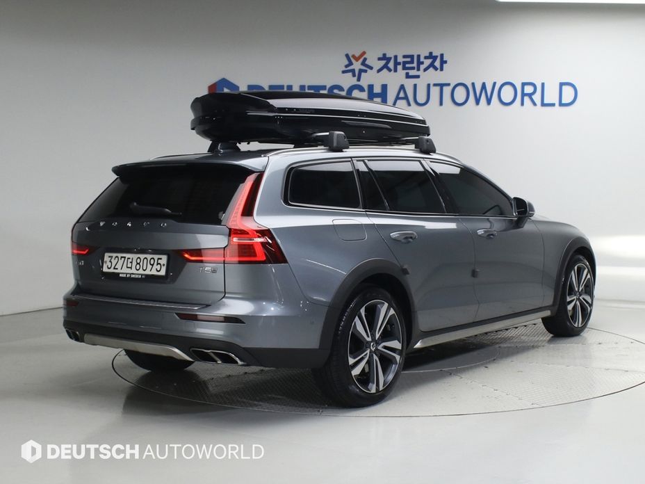 Volvo V60 2020
